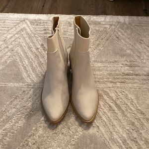 Dolce Vita booties size 8.5